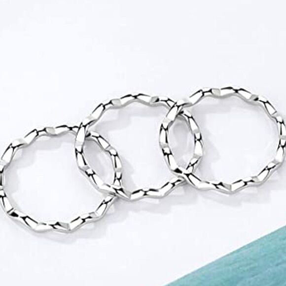 NEW Simple Silver Wave Ring Set - Picture 2 of 6